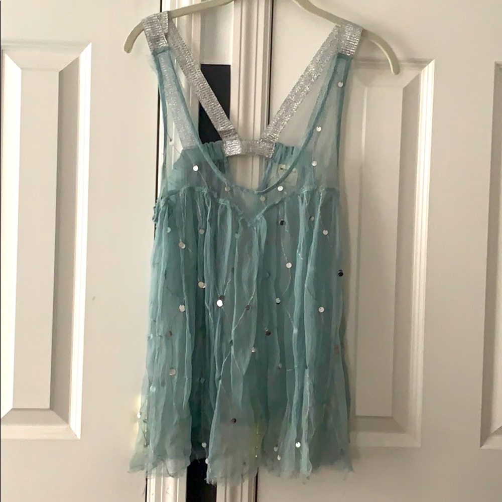 Never worn Free People tank